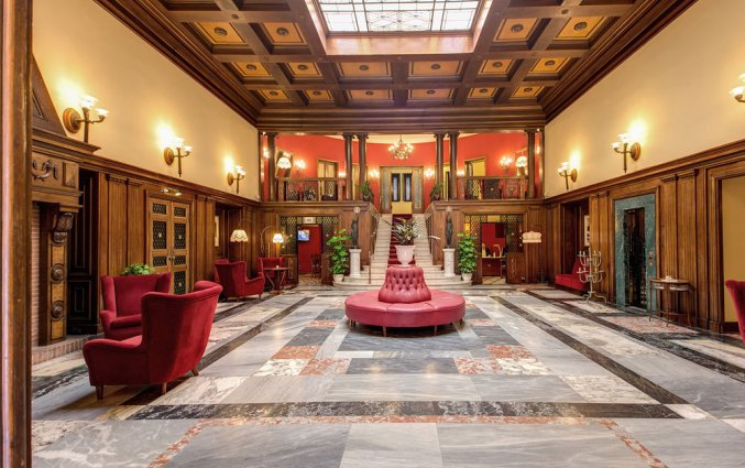 Hotel Grand Villa Politi | entree